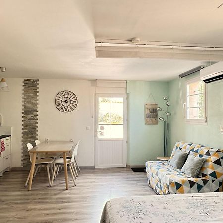 2 Hebergements - 10 Couchages - Parking, Piscine, Jacuzzi - Convivialite Roquebrune-sur Argens Esterno foto